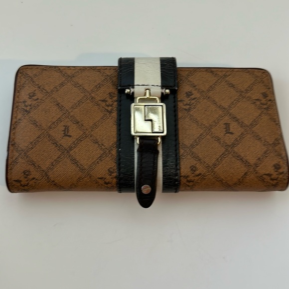 L.A.M.B. Gwen Stefani Bifold Wallet - Picture 6 of 7